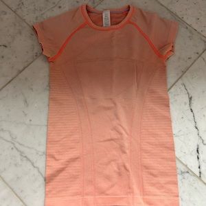 Ivviva Girls size 8 peach colored t-shirt